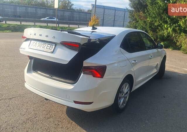 Шкода Октавия 2021 в Белой Церкве на Automoto.ua Белый Шкода Октавия, объемом двигателя 1.4 л и пробегом 167 тыс. км за 17700 $, фото 4 на Automoto.ua