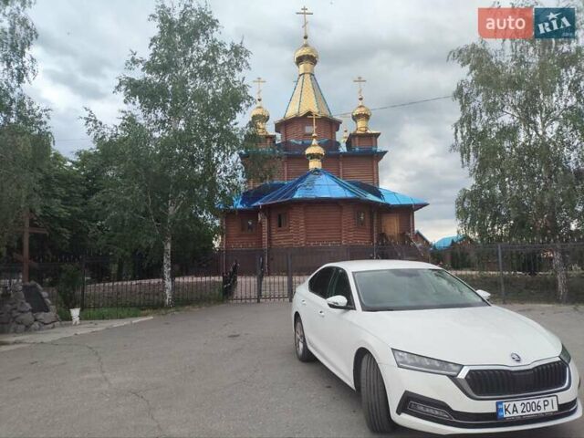 Белый Шкода Октавия, объемом двигателя 0 л и пробегом 109 тыс. км за 22000 $, фото 7 на Automoto.ua