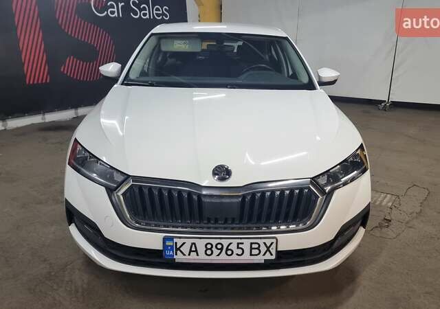 Белый Шкода Октавия, объемом двигателя 1.4 л и пробегом 119 тыс. км за 17500 $, фото 1 на Automoto.ua