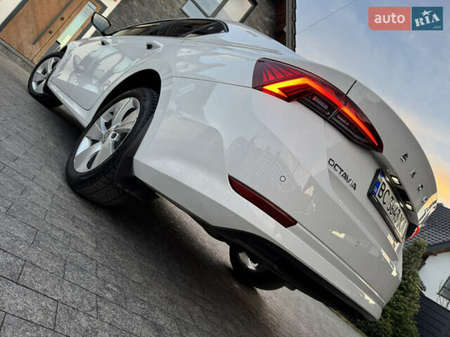 Белый Шкода Октавия, объемом двигателя 1.97 л и пробегом 243 тыс. км за 21500 $, фото 44 на Automoto.ua