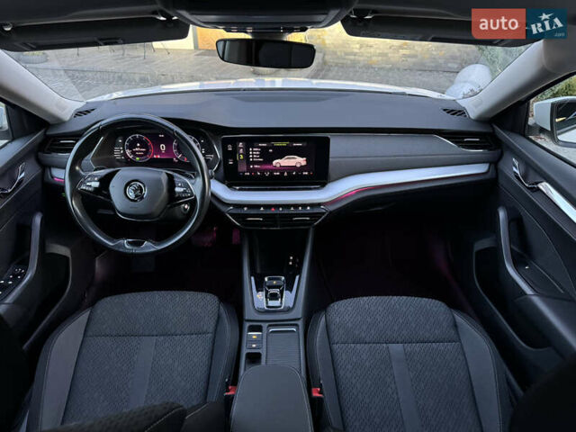 Белый Шкода Октавия, объемом двигателя 1.97 л и пробегом 243 тыс. км за 21500 $, фото 82 на Automoto.ua