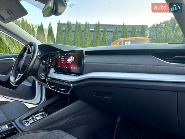 Білий Шкода Октавія, об'ємом двигуна 1.97 л та пробігом 178 тис. км за 19950 $, фото 32 на Automoto.ua