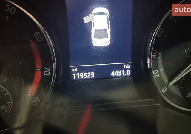 Белый Шкода Октавия, объемом двигателя 1.4 л и пробегом 119 тыс. км за 17500 $, фото 10 на Automoto.ua
