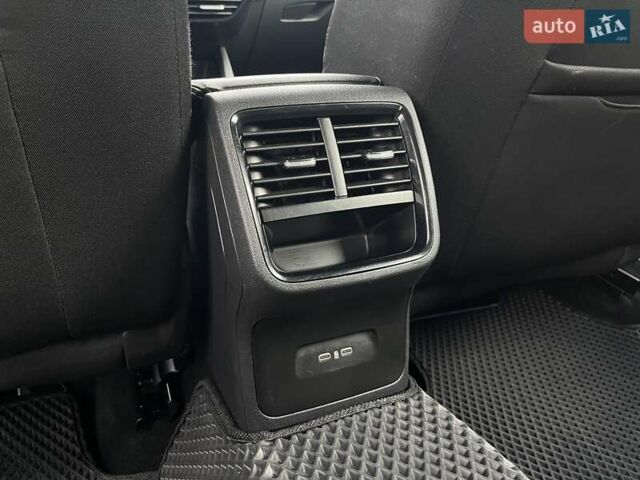 Білий Шкода Октавія, об'ємом двигуна 1.4 л та пробігом 124 тис. км за 19824 $, фото 26 на Automoto.ua