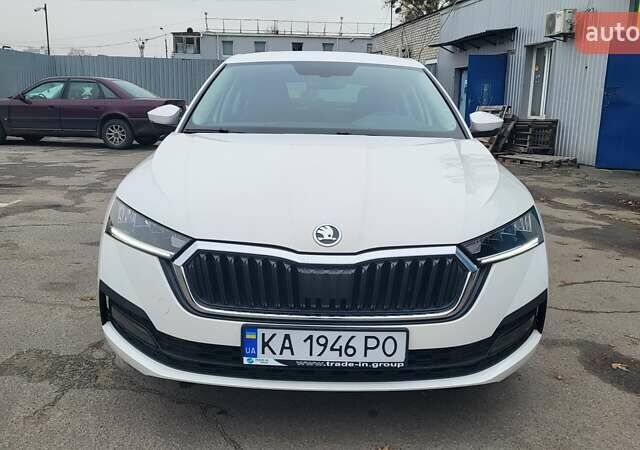 Белый Шкода Октавия, объемом двигателя 1.4 л и пробегом 98 тыс. км за 17990 $, фото 36 на Automoto.ua