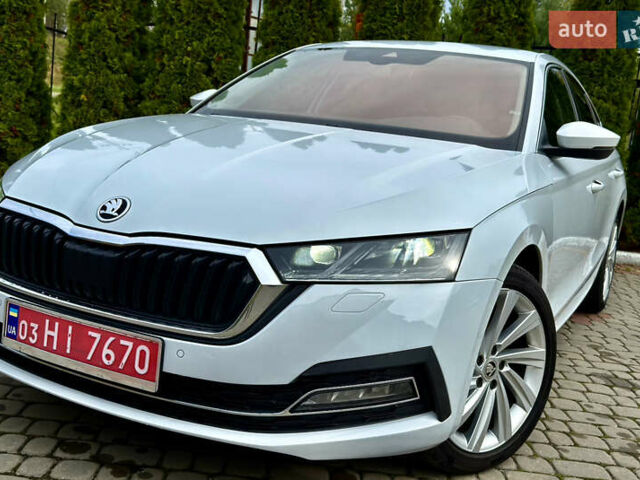 Белый Шкода Октавия, объемом двигателя 1.97 л и пробегом 177 тыс. км за 19999 $, фото 4 на Automoto.ua