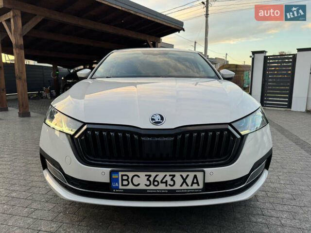 Белый Шкода Октавия, объемом двигателя 1.97 л и пробегом 243 тыс. км за 21500 $, фото 18 на Automoto.ua