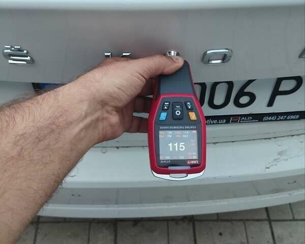 Белый Шкода Октавия, объемом двигателя 0 л и пробегом 109 тыс. км за 22000 $, фото 20 на Automoto.ua