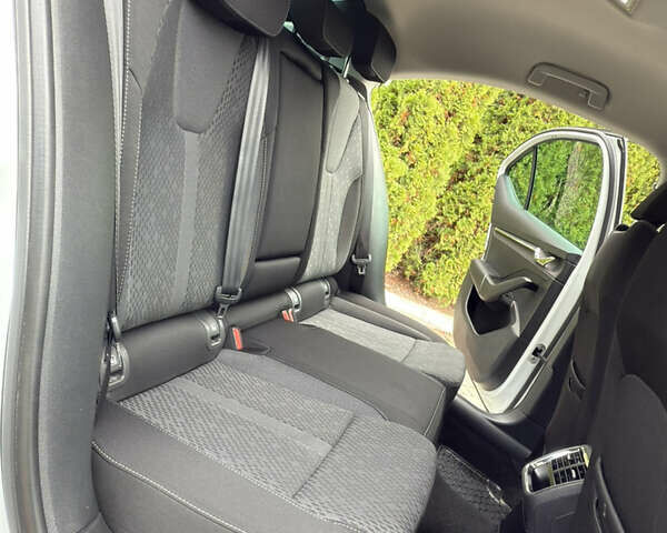 Белый Шкода Октавия, объемом двигателя 1.97 л и пробегом 177 тыс. км за 19999 $, фото 59 на Automoto.ua