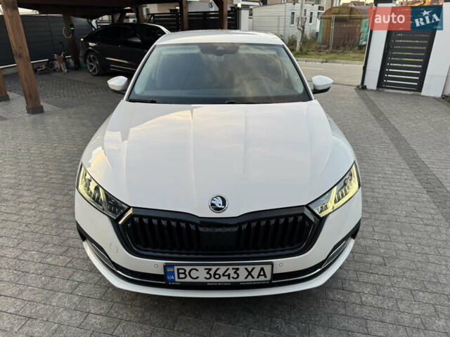 Белый Шкода Октавия, объемом двигателя 1.97 л и пробегом 243 тыс. км за 21500 $, фото 1 на Automoto.ua