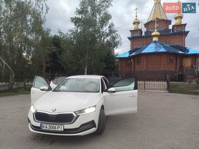 Белый Шкода Октавия, объемом двигателя 0 л и пробегом 109 тыс. км за 22000 $, фото 10 на Automoto.ua