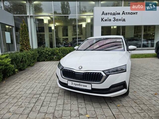 Белый Шкода Октавия, объемом двигателя 1.4 л и пробегом 68 тыс. км за 21890 $, фото 1 на Automoto.ua