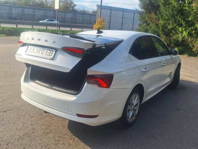 Шкода Октавия 2021 в Обухове на Automoto.ua Белый Шкода Октавия, объемом двигателя 1.4 л и пробегом 167 тыс. км за 17700 $, фото 4 на Automoto.ua