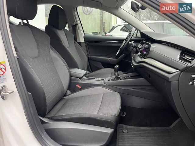 Білий Шкода Октавія, об'ємом двигуна 1.4 л та пробігом 117 тис. км за 18518 $, фото 33 на Automoto.ua