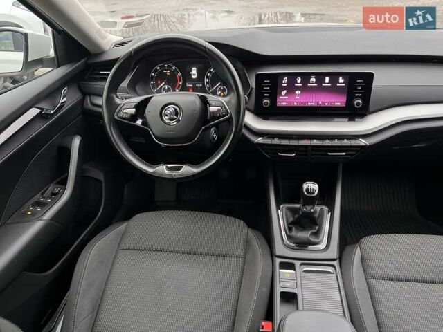 Білий Шкода Октавія, об'ємом двигуна 1.4 л та пробігом 117 тис. км за 18518 $, фото 20 на Automoto.ua