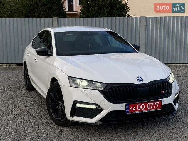 Білий Шкода Октавія, об'ємом двигуна 2 л та пробігом 160 тис. км за 27999 $, фото 12 на Automoto.ua