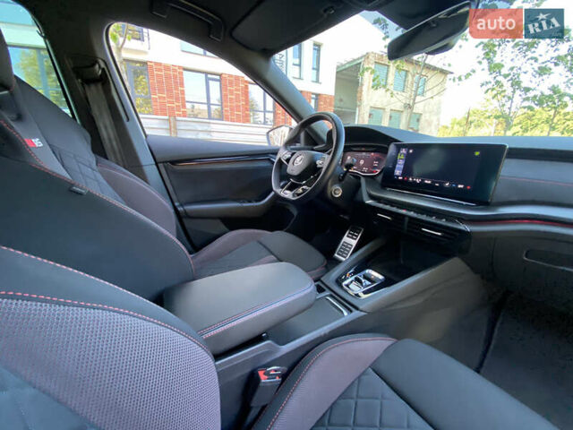 Білий Шкода Октавія, об'ємом двигуна 2 л та пробігом 160 тис. км за 27999 $, фото 42 на Automoto.ua