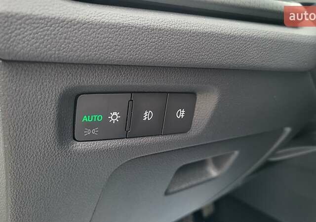 Белый Шкода Октавия, объемом двигателя 1.4 л и пробегом 98 тыс. км за 17990 $, фото 5 на Automoto.ua