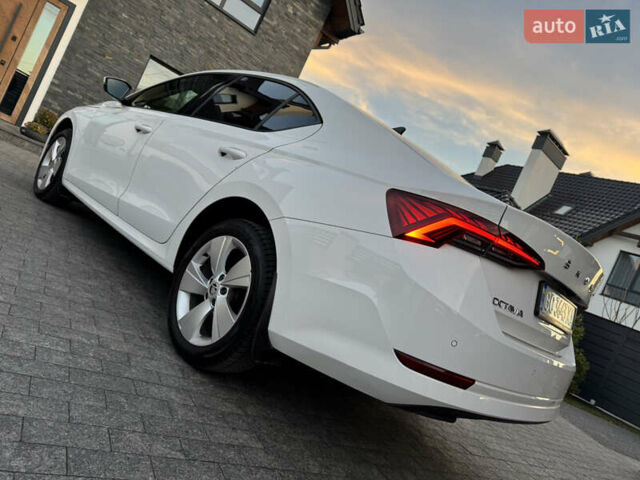 Белый Шкода Октавия, объемом двигателя 1.97 л и пробегом 243 тыс. км за 21500 $, фото 42 на Automoto.ua