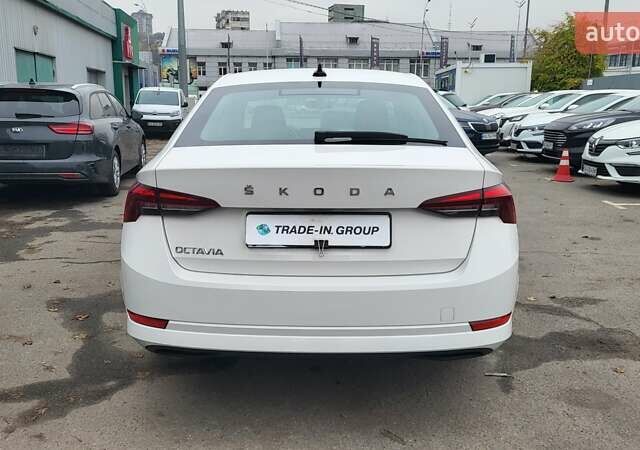 Белый Шкода Октавия, объемом двигателя 1.4 л и пробегом 98 тыс. км за 17990 $, фото 21 на Automoto.ua