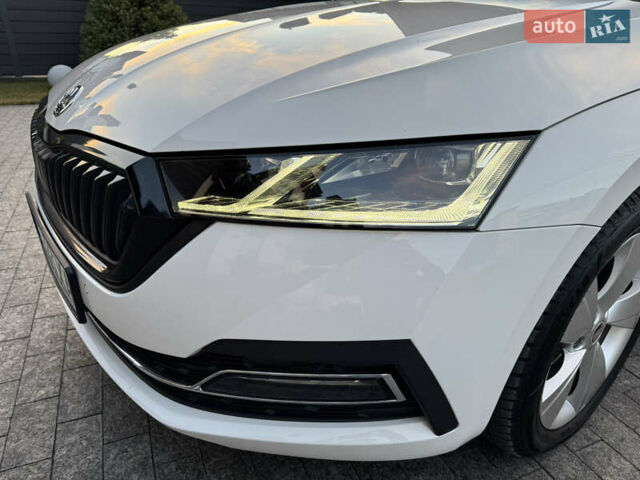 Белый Шкода Октавия, объемом двигателя 1.97 л и пробегом 243 тыс. км за 21500 $, фото 24 на Automoto.ua