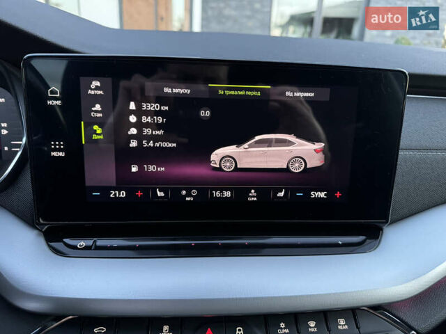 Белый Шкода Октавия, объемом двигателя 1.97 л и пробегом 243 тыс. км за 21500 $, фото 81 на Automoto.ua