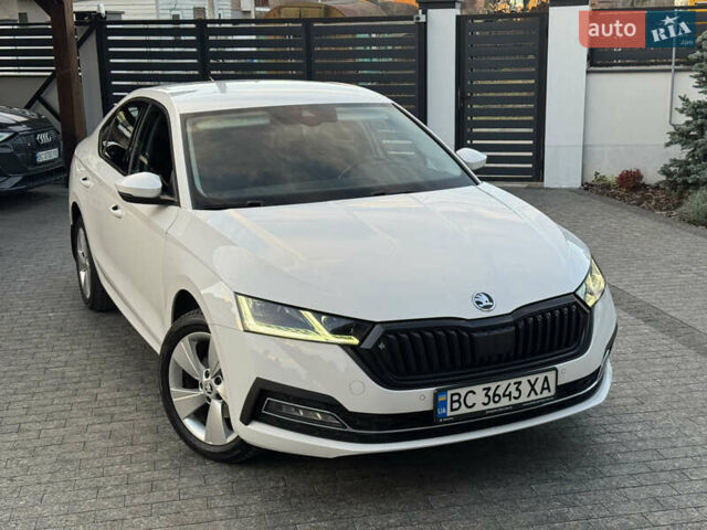 Белый Шкода Октавия, объемом двигателя 1.97 л и пробегом 243 тыс. км за 21500 $, фото 2 на Automoto.ua