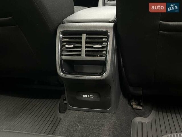 Білий Шкода Октавія, об'ємом двигуна 1.4 л та пробігом 117 тис. км за 18518 $, фото 27 на Automoto.ua