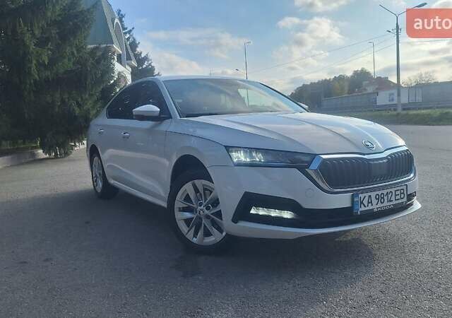 Шкода Октавия 2021 в Белой Церкве на Automoto.ua Белый Шкода Октавия, объемом двигателя 1.4 л и пробегом 167 тыс. км за 17700 $, фото 2 на Automoto.ua