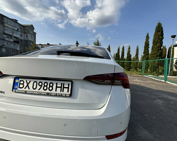 Белый Шкода Октавия, объемом двигателя 1.4 л и пробегом 64 тыс. км за 23000 $, фото 6 на Automoto.ua