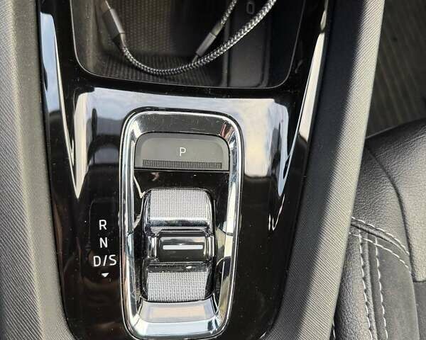 Белый Шкода Октавия, объемом двигателя 1.4 л и пробегом 33 тыс. км за 23500 $, фото 3 на Automoto.ua