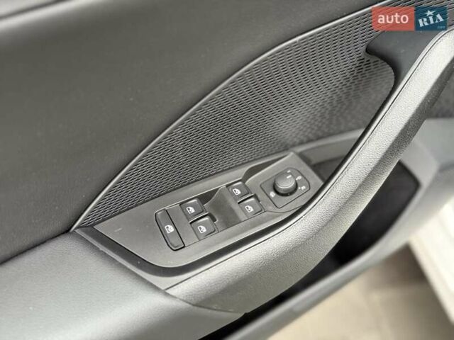 Белый Шкода Октавия, объемом двигателя 1.4 л и пробегом 17 тыс. км за 19900 $, фото 18 на Automoto.ua