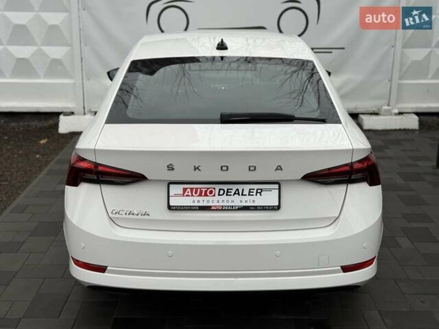 Белый Шкода Октавия, объемом двигателя 1.4 л и пробегом 17 тыс. км за 19900 $, фото 8 на Automoto.ua