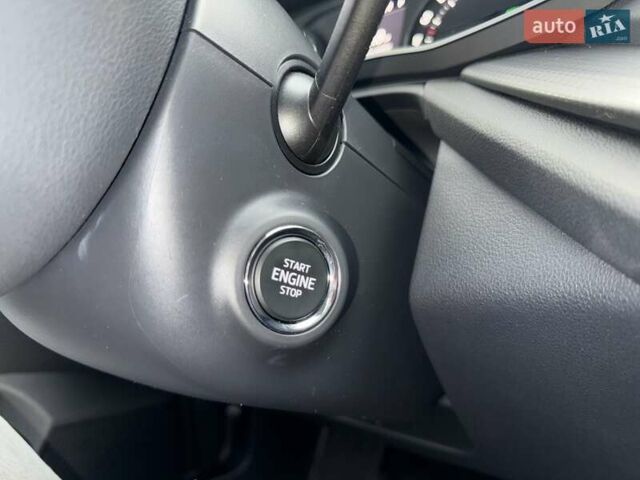 Белый Шкода Октавия, объемом двигателя 1.4 л и пробегом 17 тыс. км за 19900 $, фото 28 на Automoto.ua