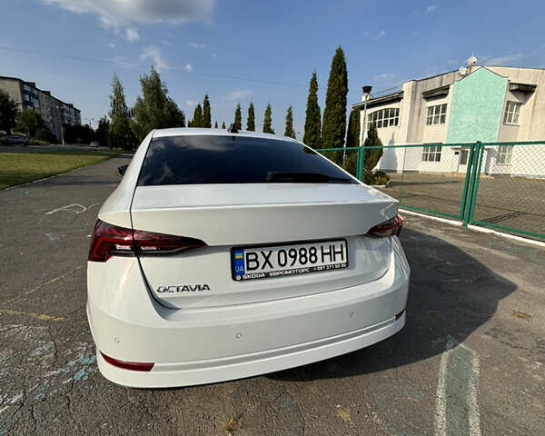 Белый Шкода Октавия, объемом двигателя 1.4 л и пробегом 64 тыс. км за 22500 $, фото 4 на Automoto.ua