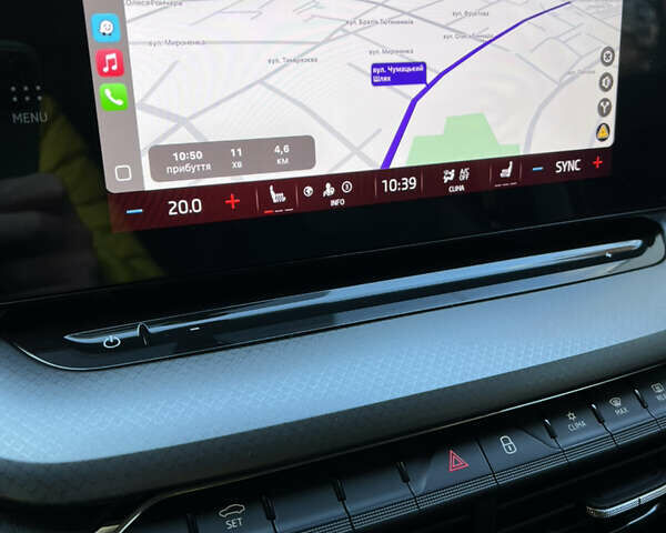 Белый Шкода Октавия, объемом двигателя 1.4 л и пробегом 11 тыс. км за 25900 $, фото 35 на Automoto.ua