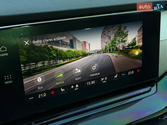 Білий Шкода Октавія, об'ємом двигуна 1.97 л та пробігом 55 тис. км за 33000 $, фото 59 на Automoto.ua