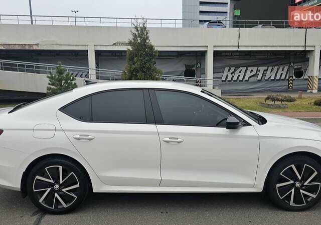 Белый Шкода Октавия, объемом двигателя 1.4 л и пробегом 52 тыс. км за 24700 $, фото 3 на Automoto.ua