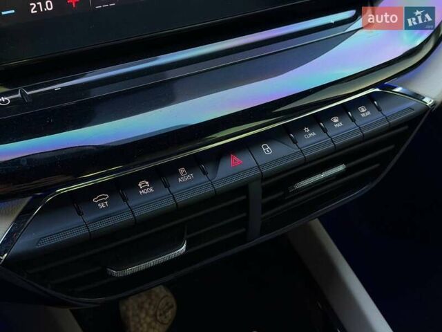 Білий Шкода Октавія, об'ємом двигуна 1.97 л та пробігом 55 тис. км за 33000 $, фото 62 на Automoto.ua