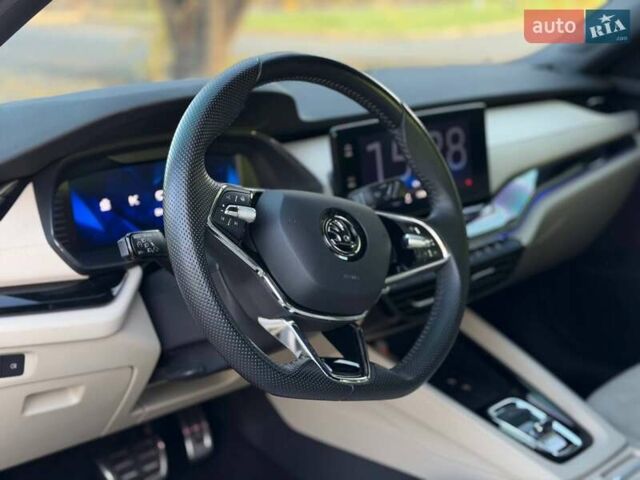 Білий Шкода Октавія, об'ємом двигуна 1.97 л та пробігом 55 тис. км за 33000 $, фото 39 на Automoto.ua