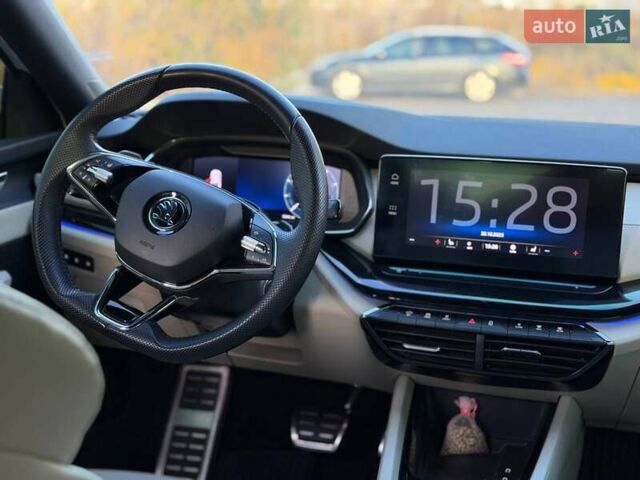 Білий Шкода Октавія, об'ємом двигуна 1.97 л та пробігом 55 тис. км за 33000 $, фото 45 на Automoto.ua