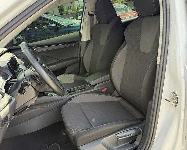 Білий Шкода Октавія, об'ємом двигуна 1.4 л та пробігом 50 тис. км за 24500 $, фото 6 на Automoto.ua