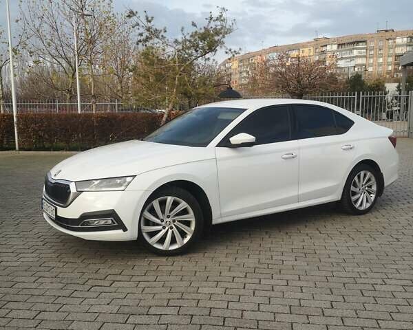 Белый Шкода Октавия, объемом двигателя 1.97 л и пробегом 96 тыс. км за 35500 $, фото 7 на Automoto.ua