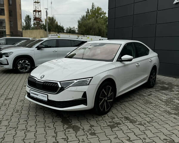 Шкода Октавия 2024 в Одессе на Automoto.ua Белый Шкода Октавия, объемом двигателя 1.5 л и пробегом 1 тыс. км за 37000 $, фото 3 на Automoto.ua