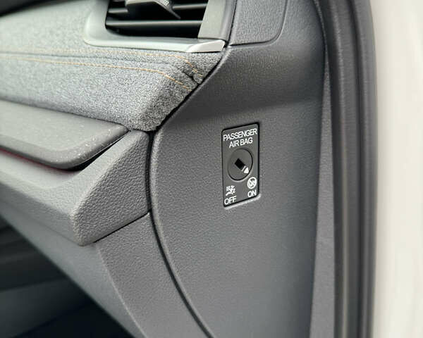 Шкода Октавия 2024 в Одессе на Automoto.ua Белый Шкода Октавия, объемом двигателя 1.5 л и пробегом 1 тыс. км за 37000 $, фото 39 на Automoto.ua