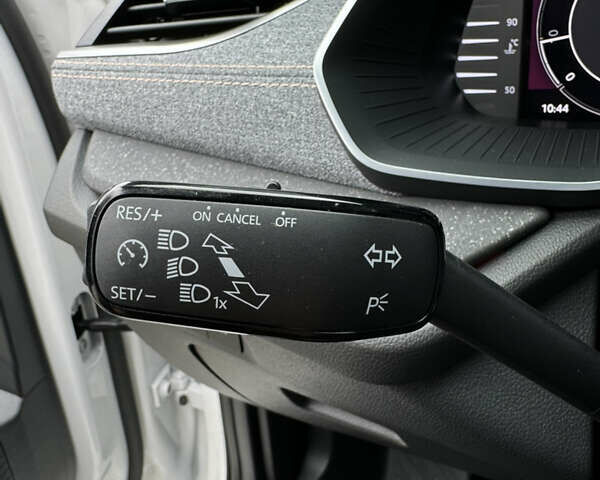 Шкода Октавия 2024 в Одессе на Automoto.ua Белый Шкода Октавия, объемом двигателя 1.5 л и пробегом 1 тыс. км за 37000 $, фото 22 на Automoto.ua