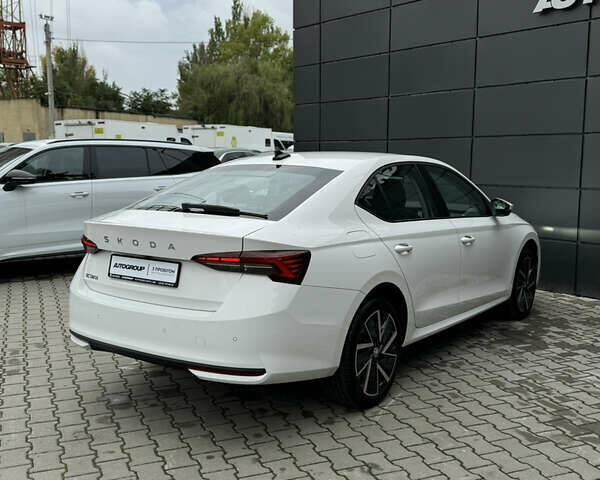 Шкода Октавия 2024 в Одессе на Automoto.ua Белый Шкода Октавия, объемом двигателя 1.5 л и пробегом 1 тыс. км за 37000 $, фото 11 на Automoto.ua