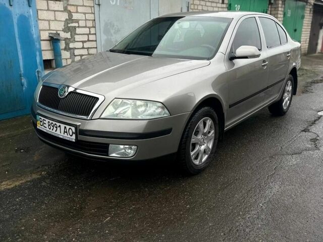 Бежевый Шкода Октавия, объемом двигателя 2 л и пробегом 280 тыс. км за 5400 $, фото 1 на Automoto.ua