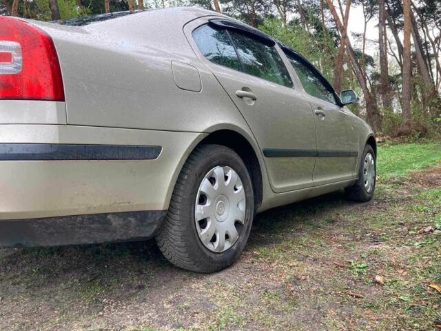 Бежевий Шкода Октавія, об'ємом двигуна 0.16 л та пробігом 230 тис. км за 4999 $, фото 17 на Automoto.ua