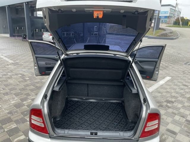 Бежевый Шкода Октавия, объемом двигателя 1.6 л и пробегом 138 тыс. км за 6500 $, фото 9 на Automoto.ua